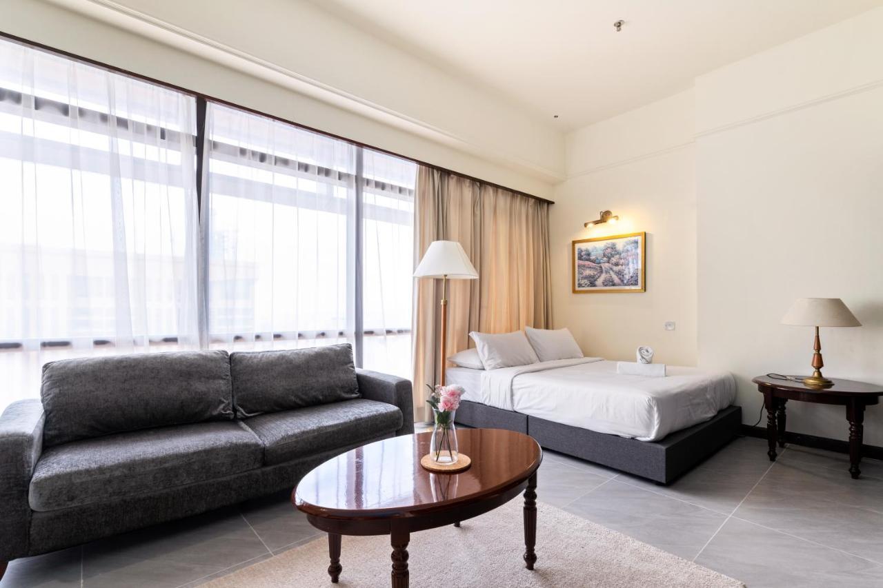Luxhouz Suites At Times Square Куала-Лумпур Екстер'єр фото