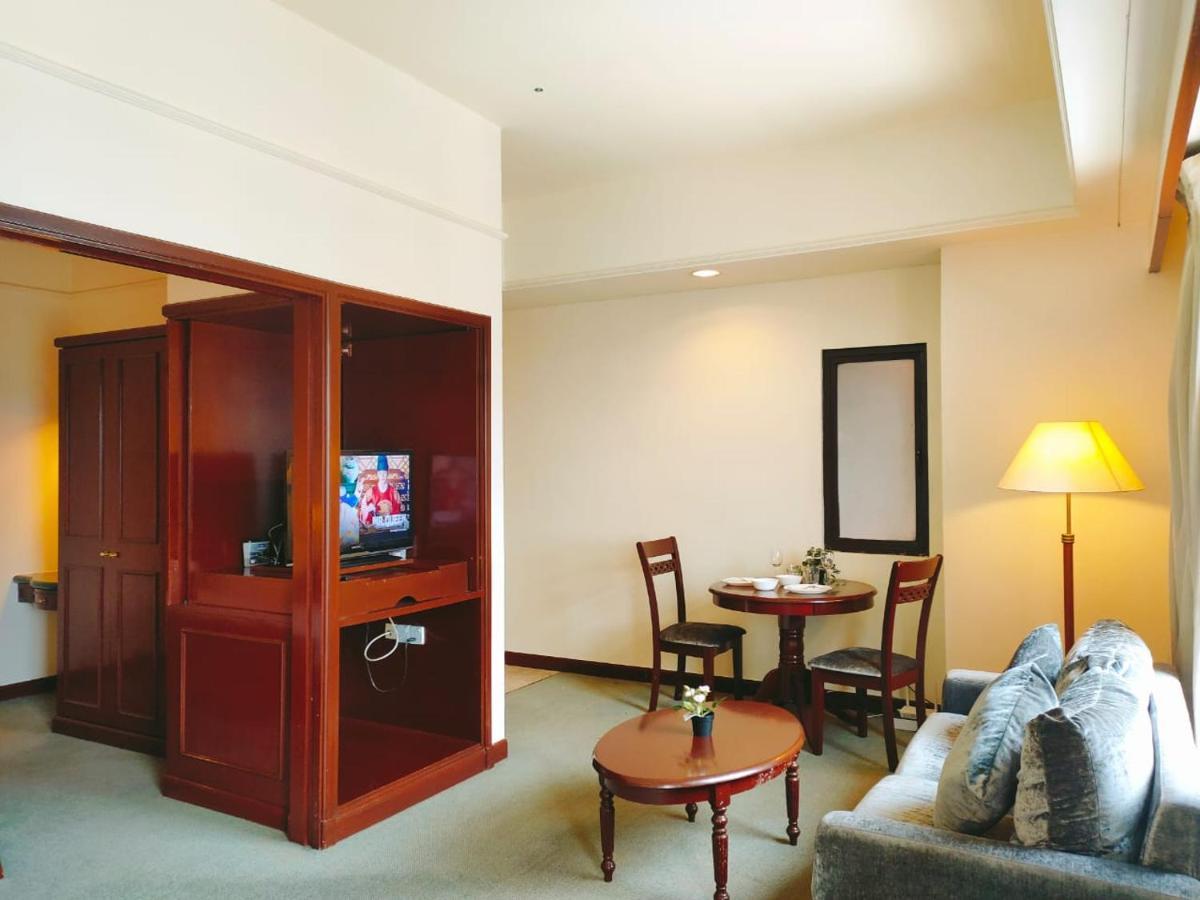 Luxhouz Suites At Times Square Куала-Лумпур Екстер'єр фото