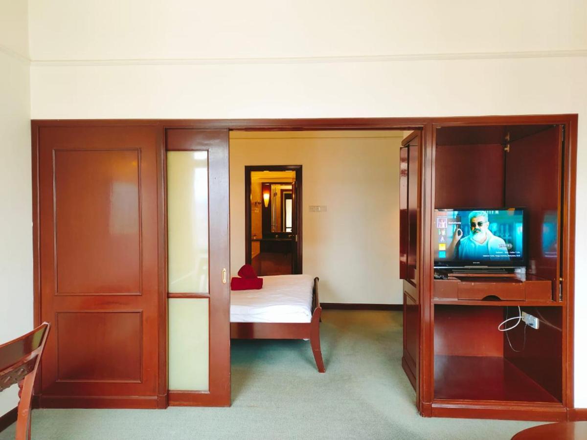 Luxhouz Suites At Times Square Куала-Лумпур Екстер'єр фото