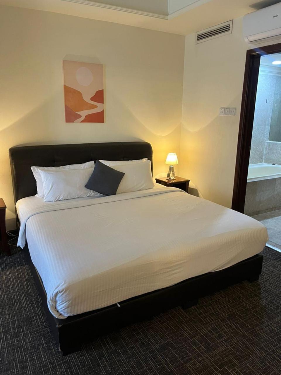 Luxhouz Suites At Times Square Куала-Лумпур Екстер'єр фото