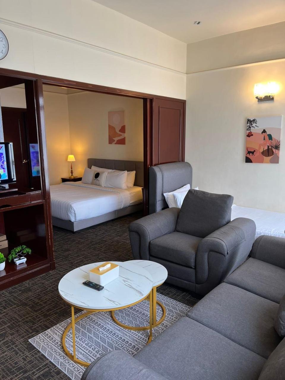Luxhouz Suites At Times Square Куала-Лумпур Екстер'єр фото