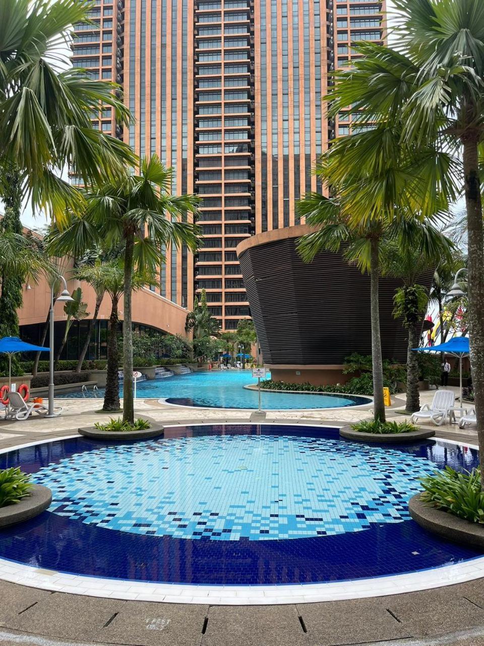 Luxhouz Suites At Times Square Куала-Лумпур Екстер'єр фото